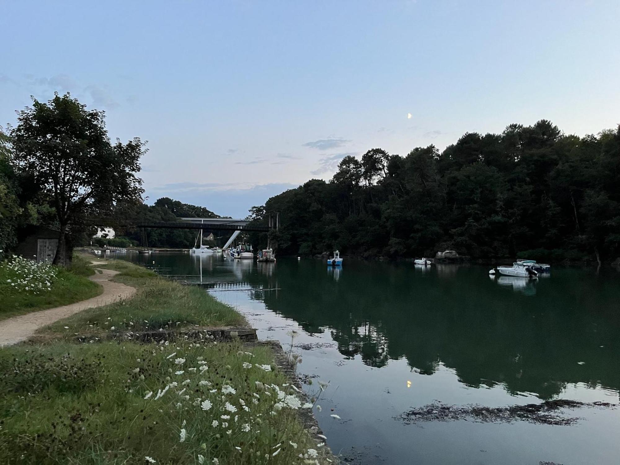 Appartement T2 Vue Sur La Riviere Avec Garage Privatif - Port De Saint-Goustan Auray Bagian luar foto